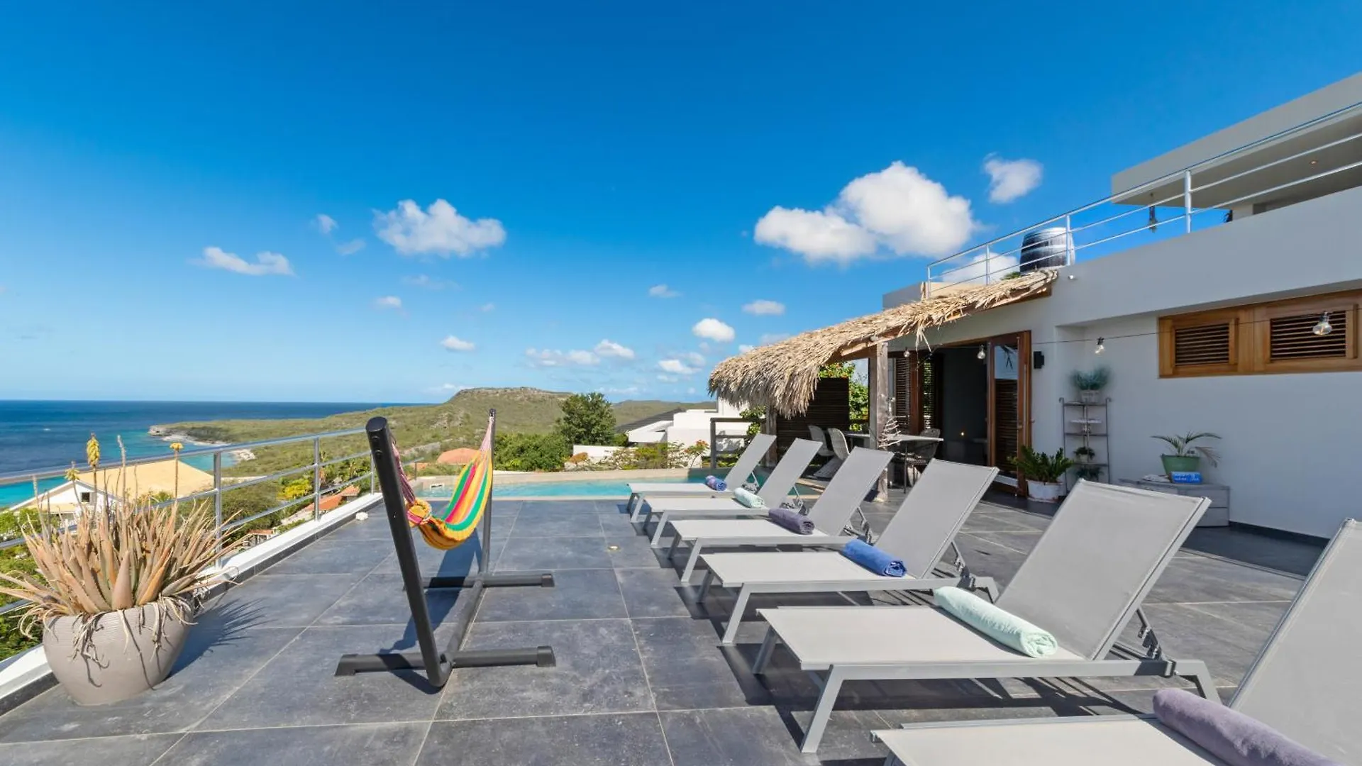 Lahara Suites With Amazing View Soto Appartamento